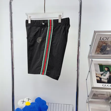 グッチ ショートパンツ