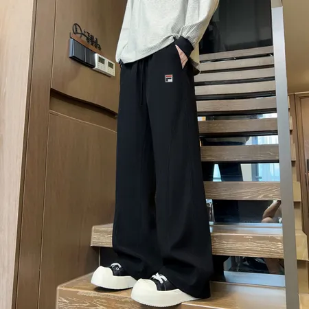 フィラ カジュアルパンツ