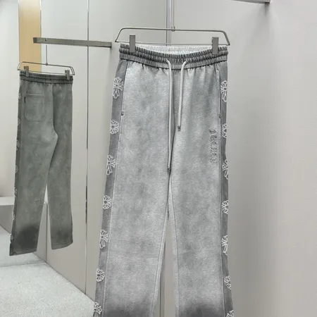 クロムハーツ カジュアルパンツ