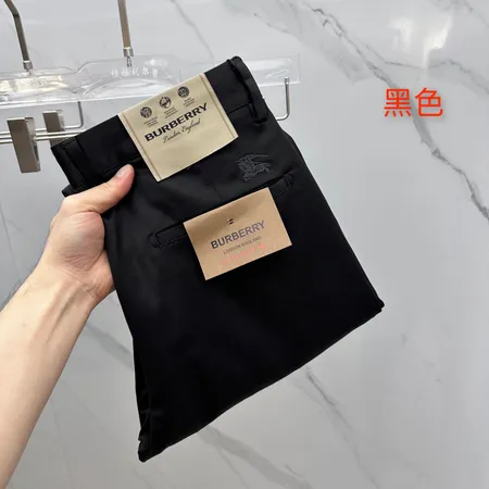 バーバリー ス カジュアルパンツ