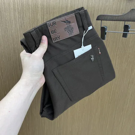 バーバリー ス カジュアルパンツ