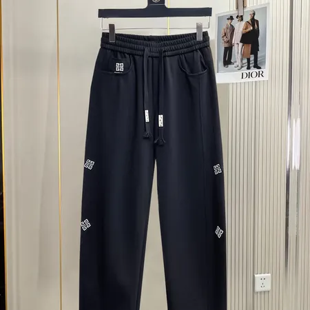 ジバンシィ カジュアルパンツ