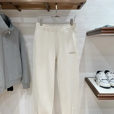 バーバリー ス カジュアルパンツ