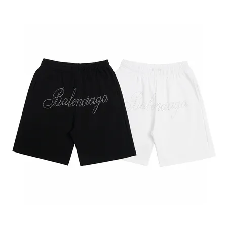 バレンシアガ ショートパンツ