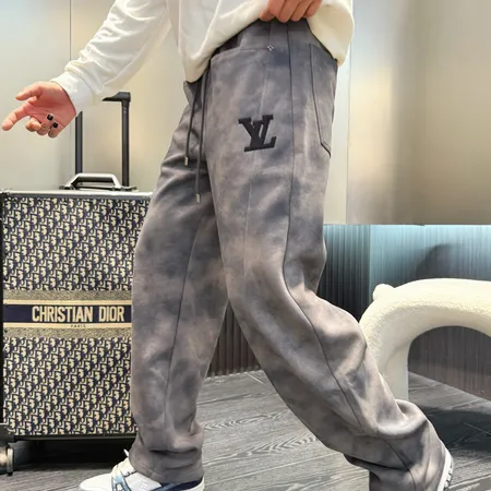 ルイヴィトン カジュアルパンツ