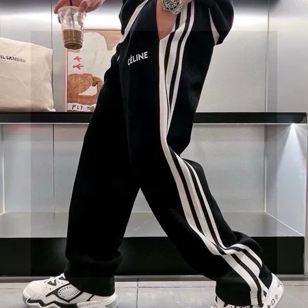 セリーヌ カジュアルパンツ