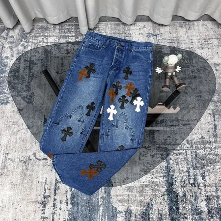 クロムハーツ ジーンズ