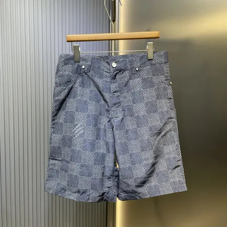 ルイヴィトン ショートパンツ