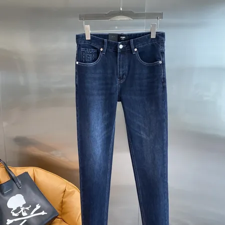 フェンディ ジーンズ