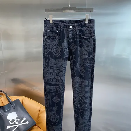 ヴァレンティノ ジーンズ