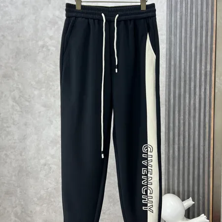 ジバンシィ カジュアルパンツ