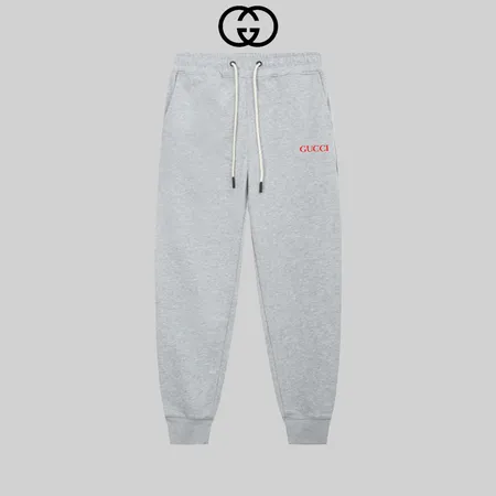 グッチ カジュアルパンツ