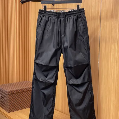 バーバリー ス カジュアルパンツ