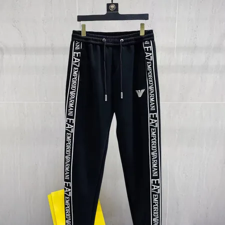 アルマーニ カジュアルパンツ