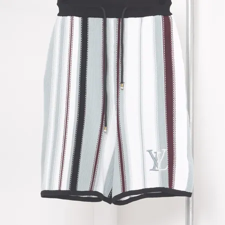 ルイヴィトン ショートパンツ