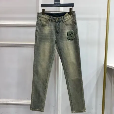 ジバンシィ ジーンズ