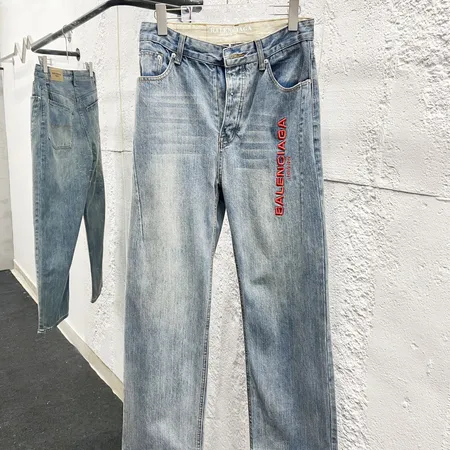 バレンシアガ ジーンズ