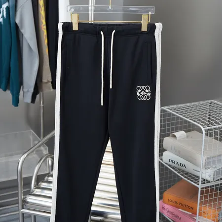 ロエベ カジュアルパンツ