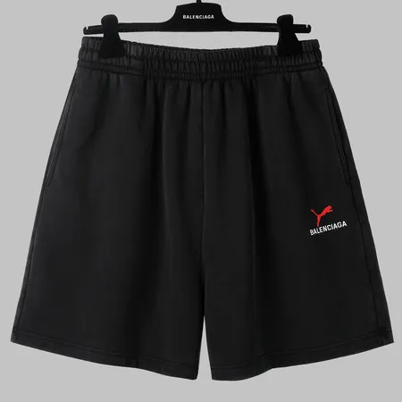 セリーヌ ショートパンツ