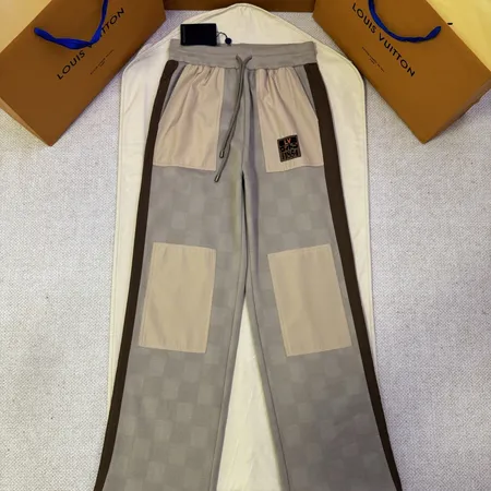 ルイヴィトン カジュアルパンツ