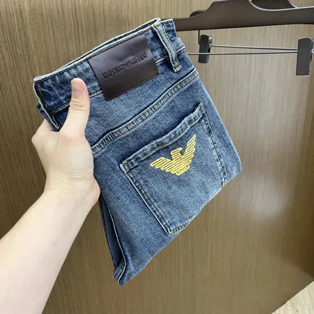 アルマーニ ジーンズ