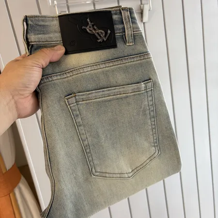 イブサンローラン ジーンズ