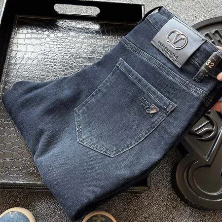 ヴェルサーチ ジーンズ