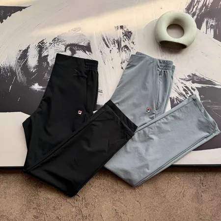 フィラ カジュアルパンツ