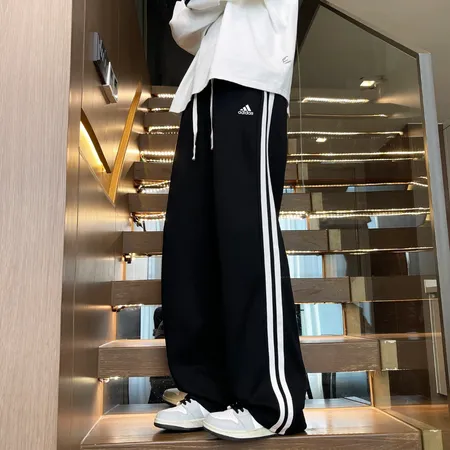 ナイキ カジュアルパンツ