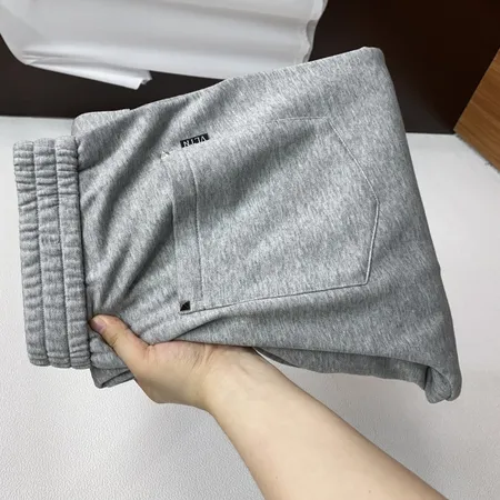 ヴァレンティノ カジュアルパンツ