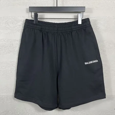 バレンシアガ ショートパンツ