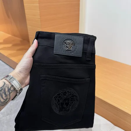 ヴェルサーチ ジーンズ