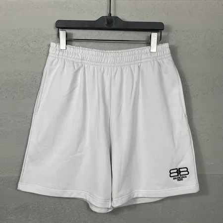 バレンシアガ ショートパンツ