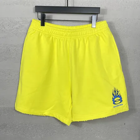 バレンシアガ ショートパンツ