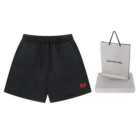 バレンシアガ ショートパンツ