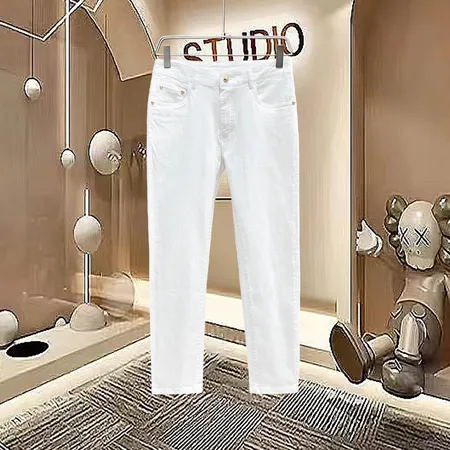 ヴェルサーチ カジュアルパンツ