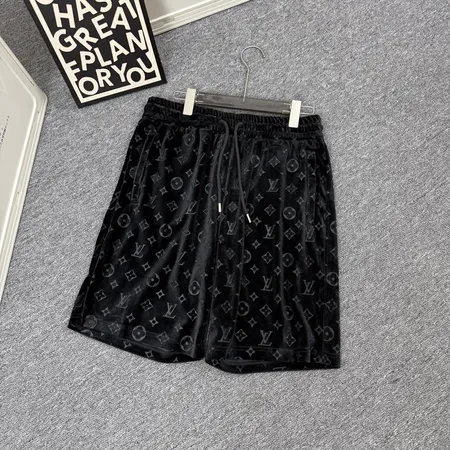 ルイヴィトン ショートパンツ