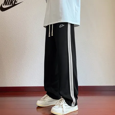 ナイキ カジュアルパンツ