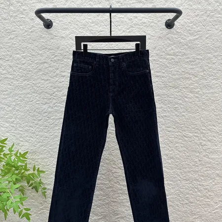 カウズ ジーンズ