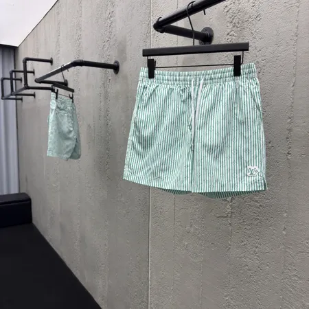 ルイヴィトン ショートパンツ