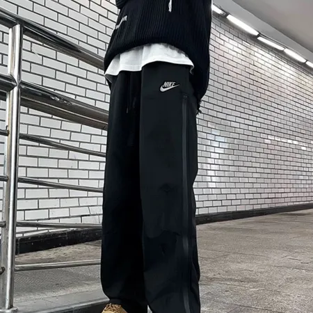 ナイキ カジュアルパンツ