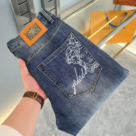 ヴェルサーチ ジーンズ