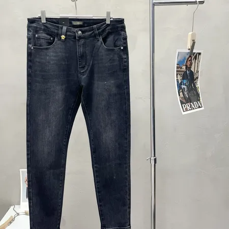 ヴェルサーチ ジーンズ