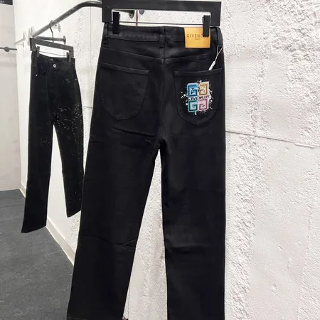 ジバンシィ ジーンズ