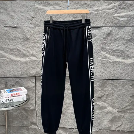 ジバンシィ カジュアルパンツ