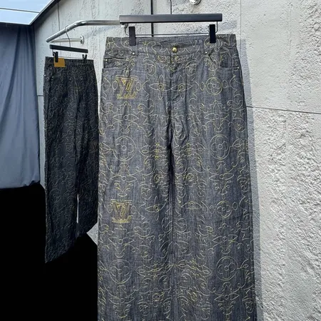ルイヴィトン カジュアルパンツ