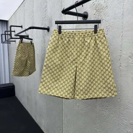 グッチ ショートパンツ