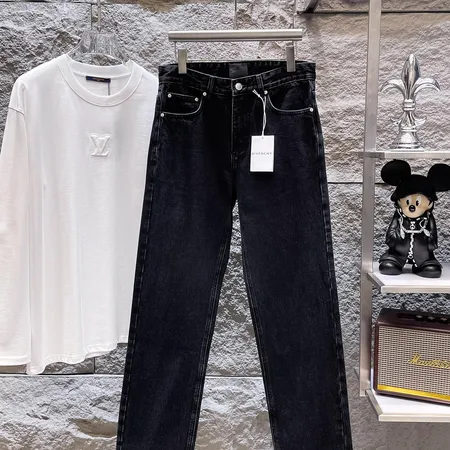 ジバンシィ ジーンズ