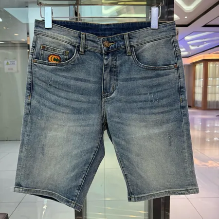 ルイヴィトン ショートパンツ