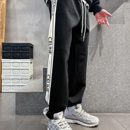 セリーヌ カジュアルパンツ